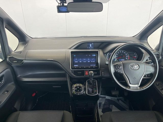 ヴォクシー2.0 ZS 煌II