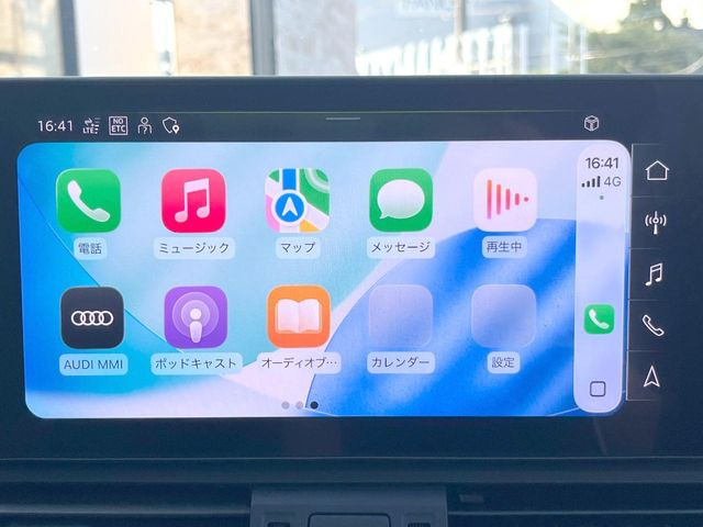 ��Apple Car Play:�X�}�z�Ƃ̗L���ڑ��ŁA�i�r�E�I�[�f�B�I�Đ��ȂǃX�}�z�̃A�v���@�\����ʂł��g����֗��@�\�ł�!