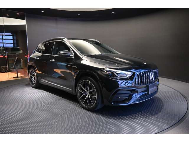 GLAクラスAMG GLA35 4マチック 4WD