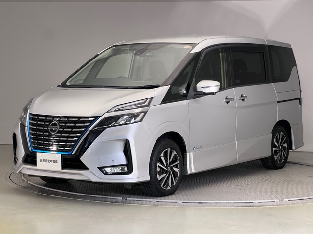 セレナ1.2 e-POWER ハイウェイスターV