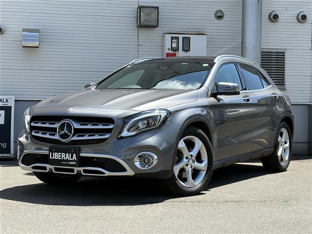 GLAクラスGLA220 4マチック 4WD