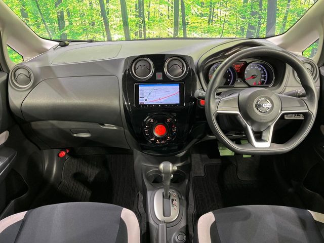 ノート1.2 X FOUR 4WD