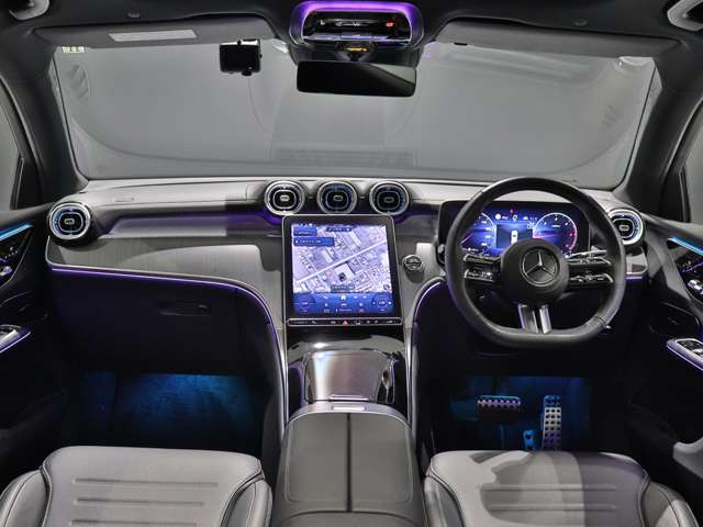 GLCクーペ220d 4マチック AMGラインパッケージ(ISG) 4WD