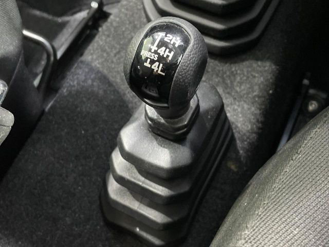 4WD�̂��Ԃł��̂ŁA�ᓹ�ł����S�ł���~��n�n��ɂ��Z�܂��̕��ȊO�ɂ��A�E�B���^�[�X�|�[�c����̕���~��n��֋A�Ȃ����@�������ɂ���������!