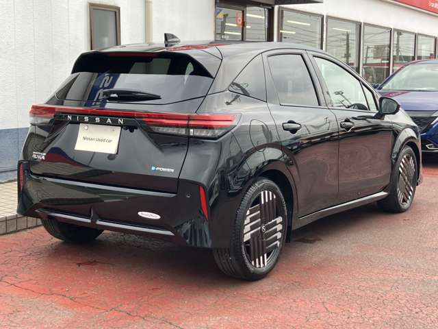 ノートオーラ1.2 G レザーエディション