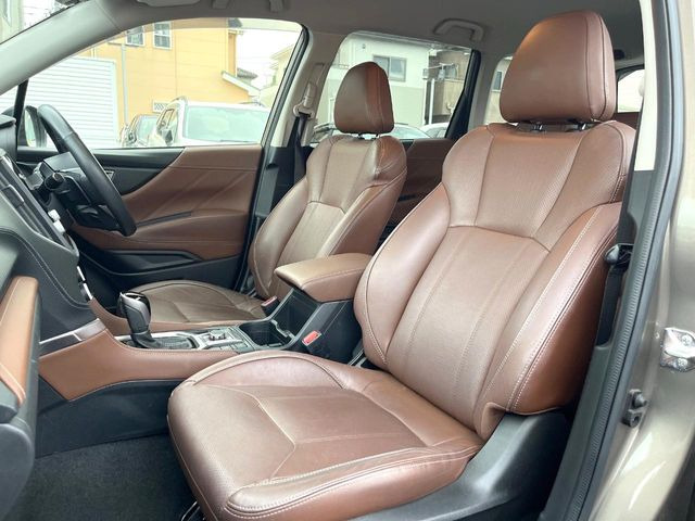 フォレスター2.0 アドバンス 4WD