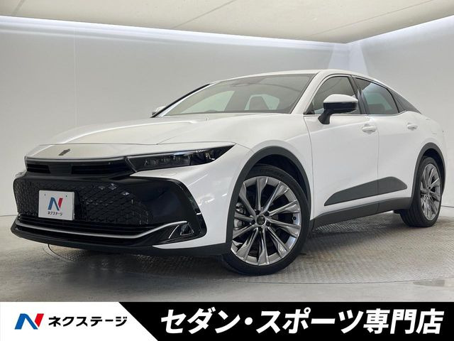 クラウンクロスオーバー2.5 G アドバンスト レザー パッケージ E-Four 4WD