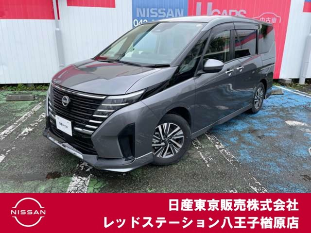 セレナ1.4 e-POWER ハイウェイスターV