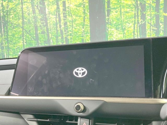 クラウンスポーツ2.5 Z E-Four 4WD