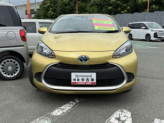 アクア1.5 G E-Four 4WD