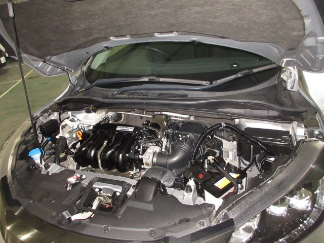 ヴェゼル1.5 ハイブリッド X ホンダセンシング 4WD