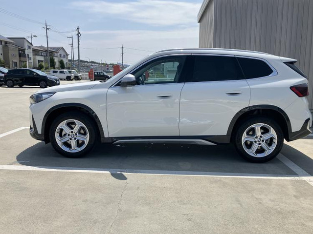 X1xドライブ 20i xライン 4WD