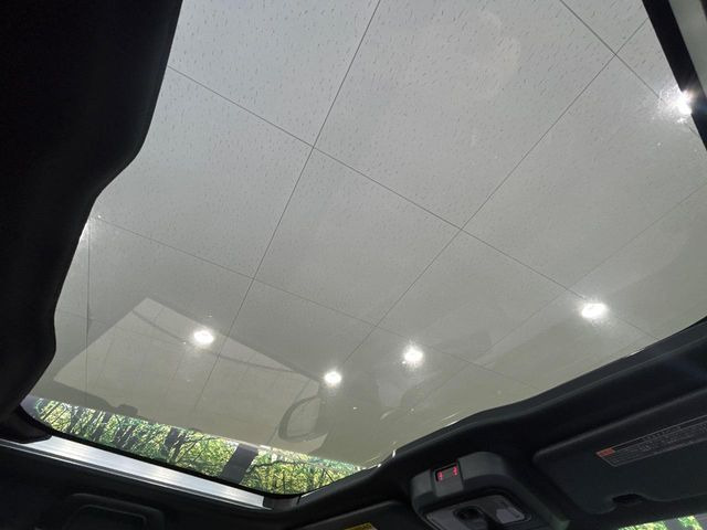 タフトX