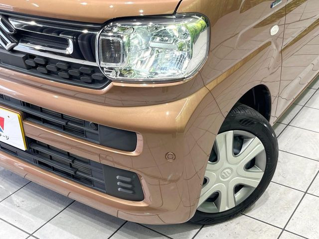 �yLED�w�b�h���C�g�z���V����ԑ��s�����ǍD�Ȏ��E���m�ۂ����S���ĉ^�]�ł��鍂�P�xLED�w�b�h���C�g�𑕔�!�_�����x�������A����d�͂��}�����Ă��܂��B