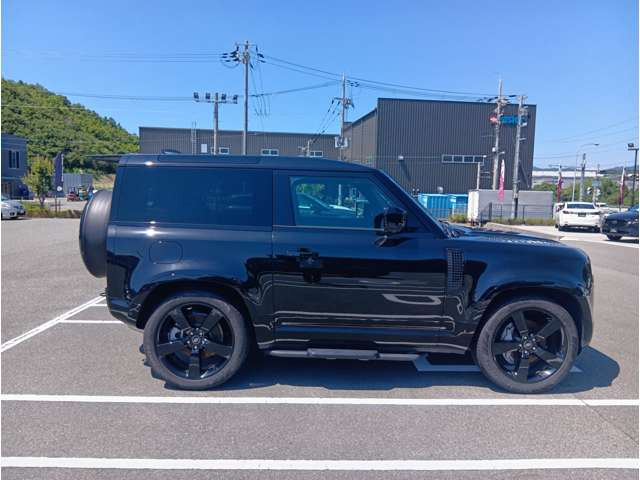 ディフェンダー90 Xダイナミック HSE 3.0L D300 ディーゼル 4WD
