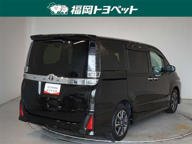 ヴォクシー2.0 ZS 煌III