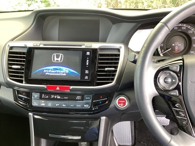 アコードハイブリッド2.0 LX