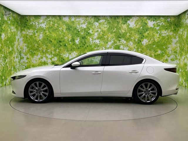 MAZDA3セダン2.0 20S Lパッケージ