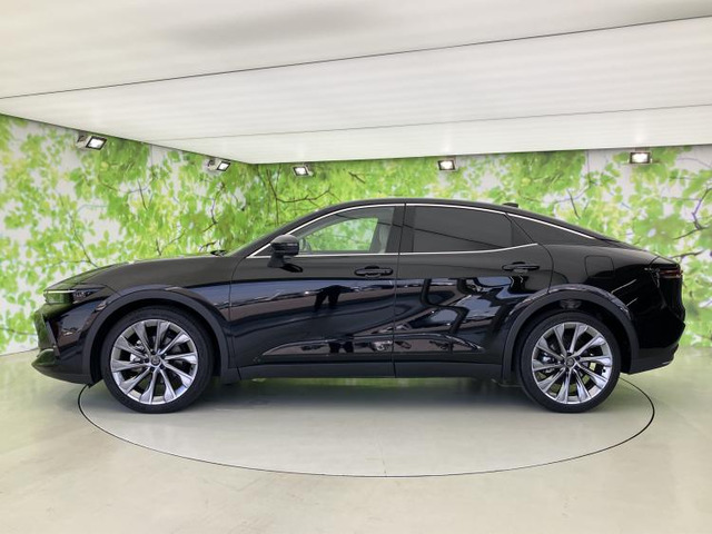 クラウンクロスオーバー2.5 G アドバンスト レザー パッケージ E-Four 4WD