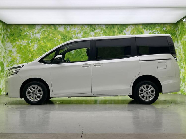 ヴォクシー2.0 V 4WD
