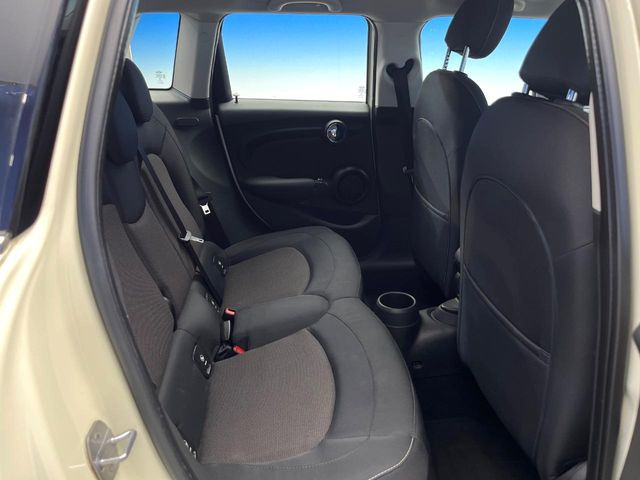 ���㕔���Ȃ��C�ɂȂ�悤�ȃL�Y�E�����ւ��蓙�A�傫�ȃ_���[�W�͂Ȃ��A�ǍD�ȏ�Ԃł��B