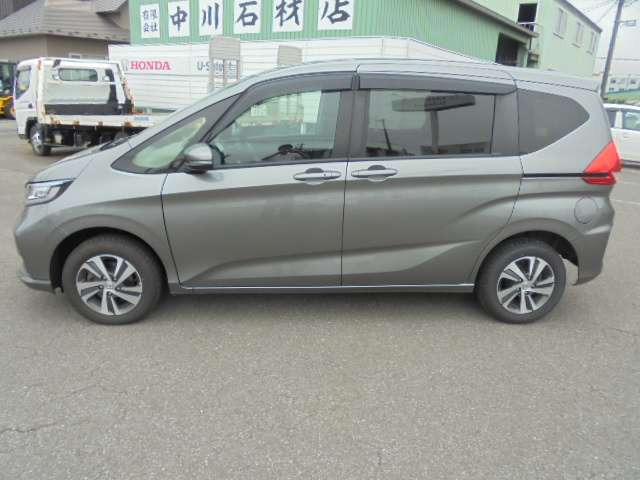 フリード1.5 ハイブリッド G 4WD