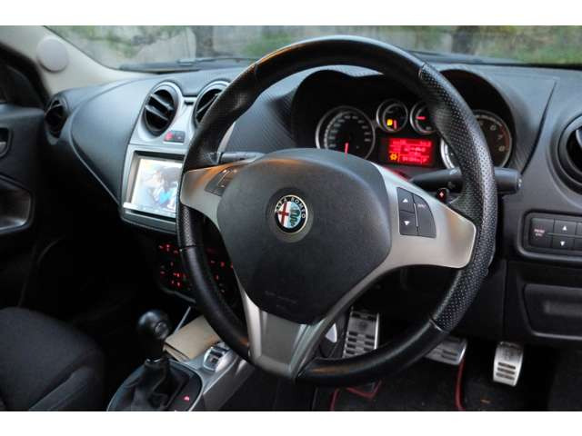 �X�e�A�����O���Y��ł��B