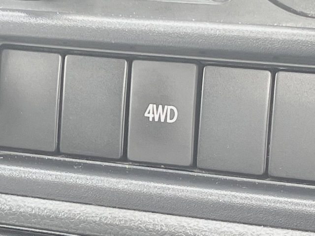 4WD�̂��Ԃł��̂ŁA�ᓹ�ł����S�ł���~��n�n��ɂ��Z�܂��̕��ȊO�ɂ��A�E�B���^�[�X�|�[�c����̕���~��n��֋A�Ȃ����@�������ɂ���������!