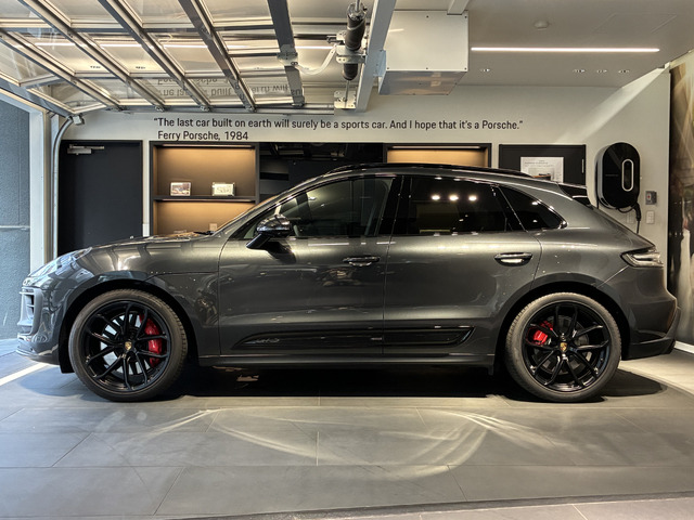 マカンGTS PDK 4WD