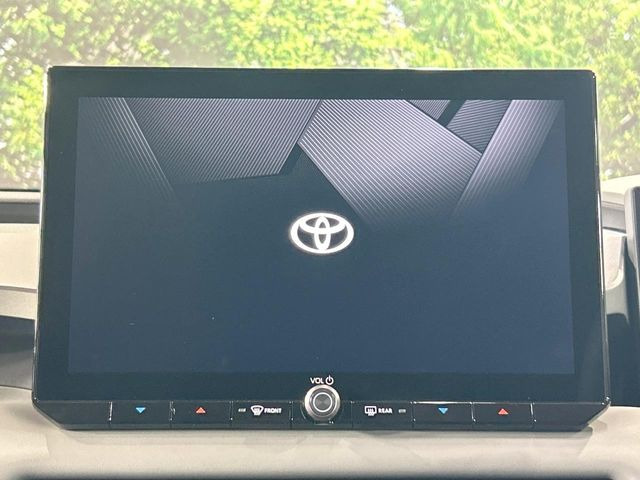 �y12.9�C���` �f�B�X�v���C�I�[�f�B�I�z���ʂ̃f�B�X�v���C��AppleCarPlay��AndroidAuto�����p�\�B�傫�ȉ�ʂŃX�}�z�i�r�A�v���������p���������܂���