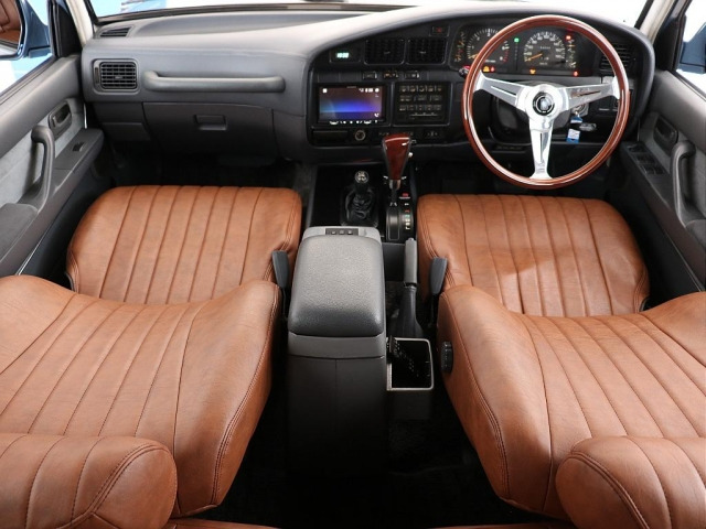 ランドクルーザー804.5 VXリミテッド 4WD