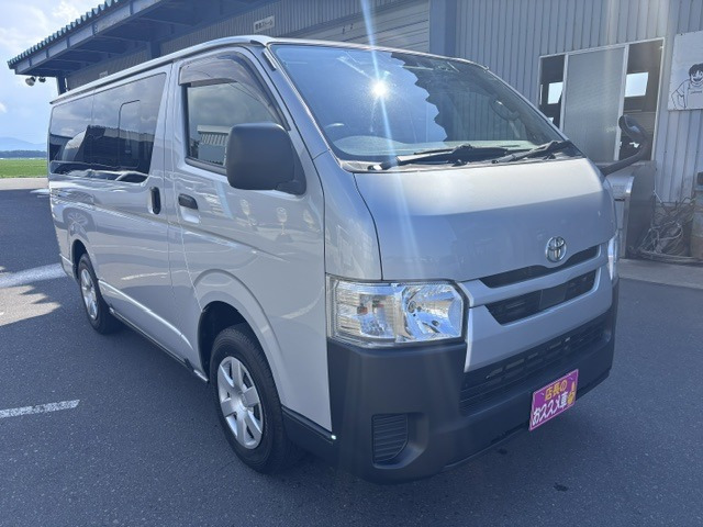 ハイエースバン2.8 DX ロング ディーゼル 4WD
