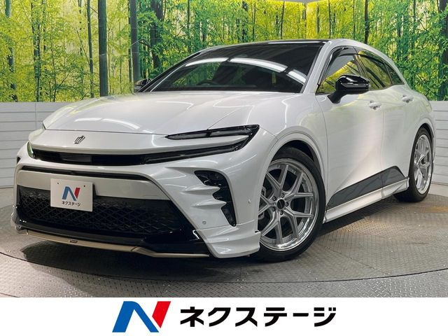 クラウンスポーツ2.5 Z E-Four 4WD
