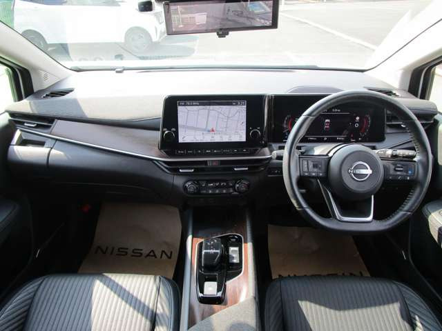 ノートオーラ1.2 G レザーエディション