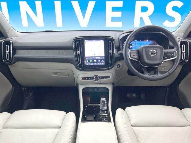 XC40アルティメット B4 AWD 4WD