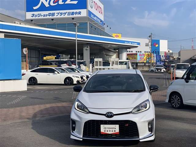 アクア1.5 GRスポーツ