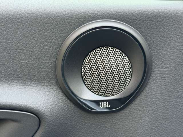 JBL�v���~�A���T�E���h(12�X�s�[�J�[)