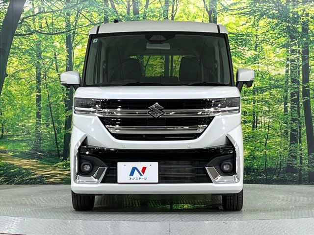 弊社では、全車『修復歴なし』のお車のみ取り扱っております。専任バイヤーによる厳選した仕入れの後、入庫後の車両チェックを行い、ネクステージが認定した高品質な中古車をご提供しております。