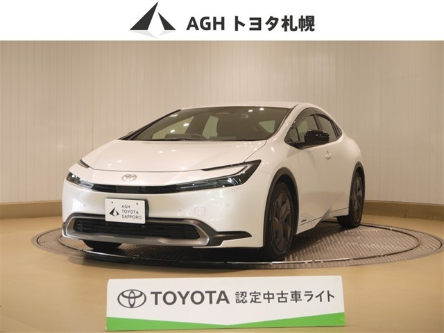 プリウス1.8 U E-Four 4WD
