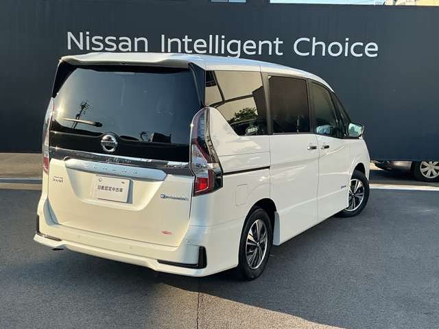 セレナ1.2 e-POWER ハイウェイスターV