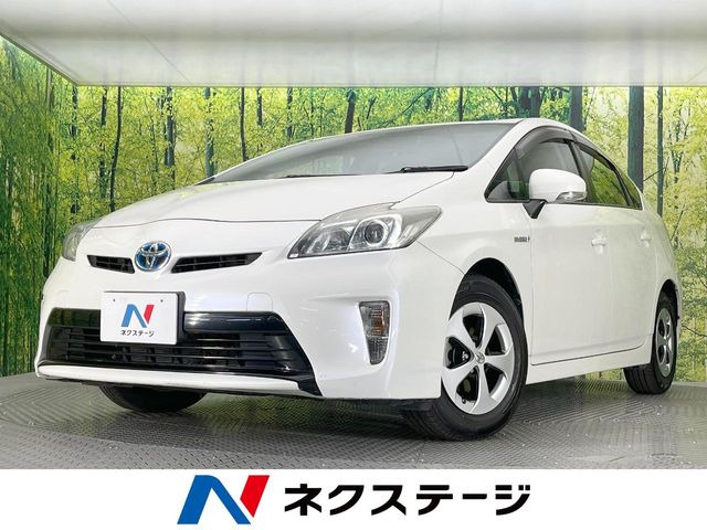 プリウス1.8 S