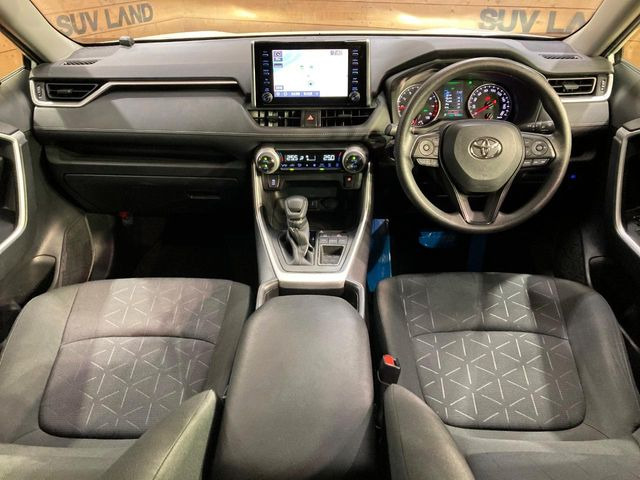 RAV42.0 X