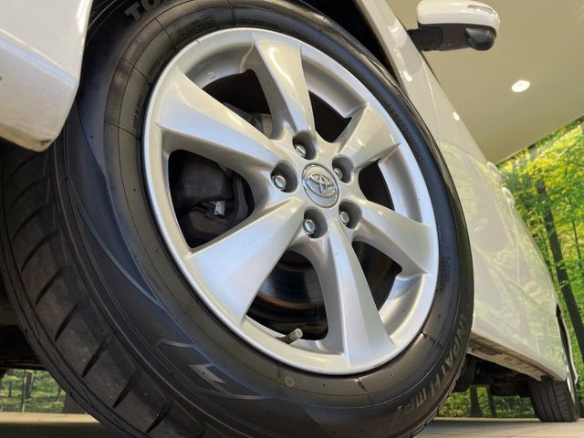�y����17�C���`�A���~�z�C�[���z�O�ςɃ}�b�`���������A���~�z�C�[���𑕒����Ă���܂��B�e��ЊO�A���~�z�C�[����A�X�^�b�h���X�^�C�����戵�����Ă���܂��B���񂲑��k����������