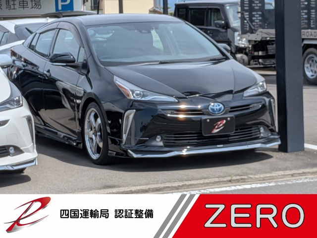プリウス1.8 A プレミアム ツーリングセレクション
