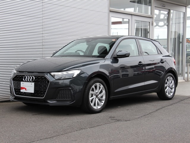 A1スポーツバック25 TFSI アドバンスド