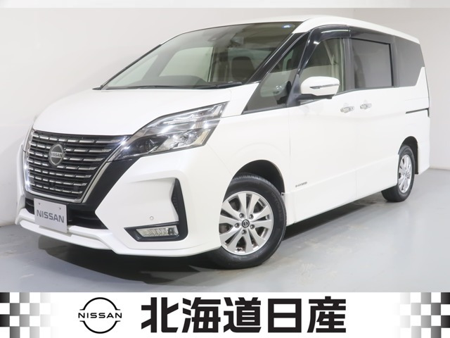 セレナ2.0 ハイウェイスターV 4WD