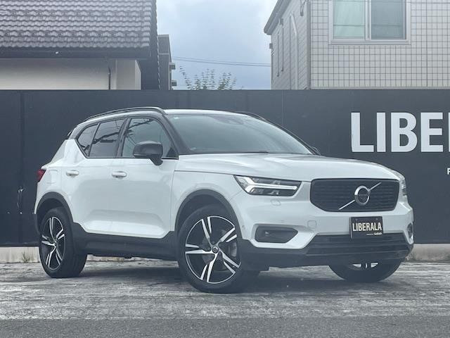 XC40T4 AWD Rデザイン 4WD