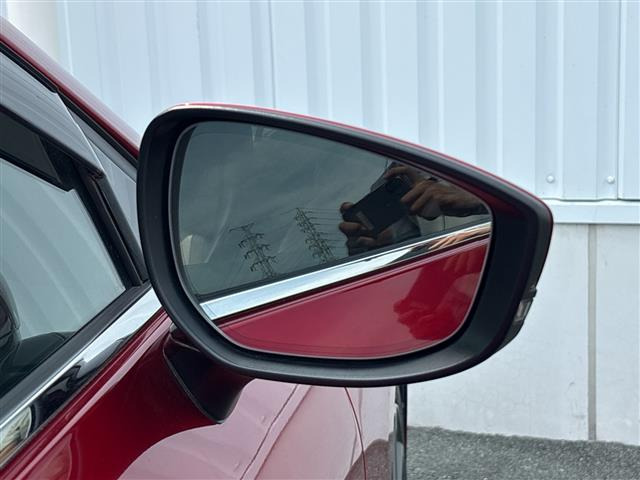 MAZDA3ファストバック2.0 20S バーガンディ セレクション