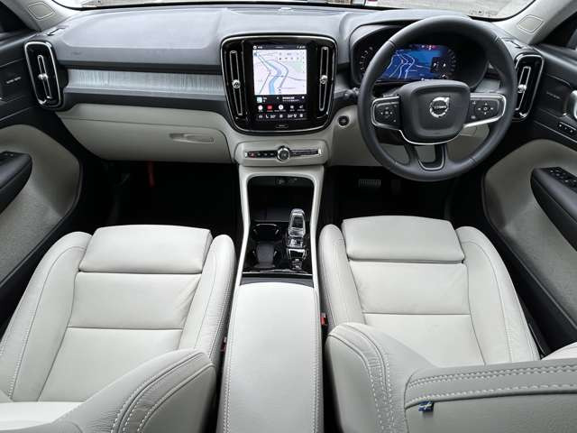 XC40B3