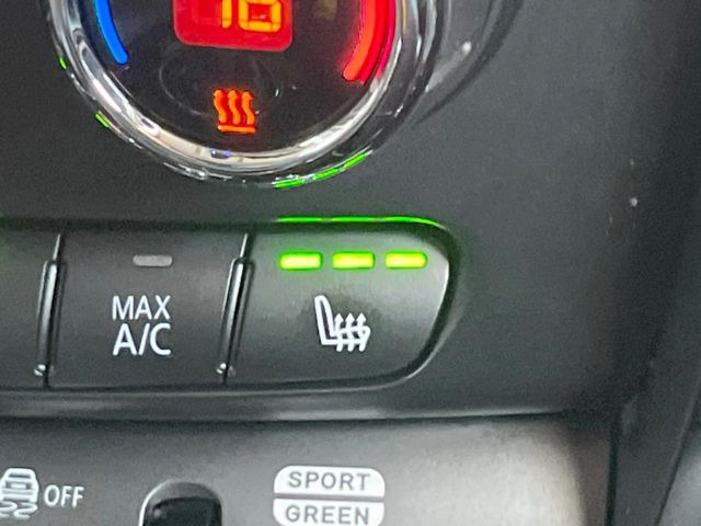 ���t�����g�V�[�g�q�[�e�B���O:�^�]�ȁE����ȋ��ɎO�i�K�Œ��߂��\�ȃV�[�g�q�[�^�[�𑕔����Ă���܂��B�G�߂��킸���K�ɂ��g�p���������܂��B
